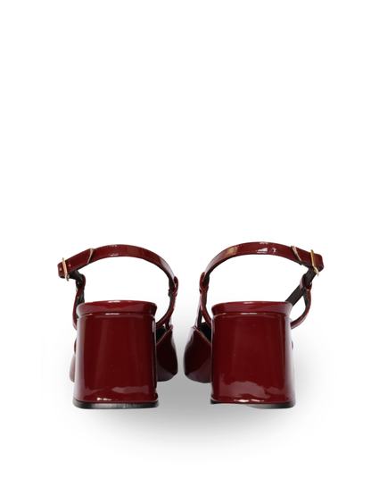 TACONES JULIETA VINO